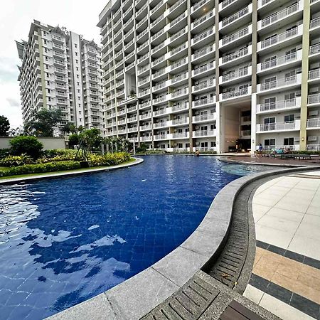 2 Bedroom Condo Unit Near Sm Bf & Naia At The Atherton By Dmci With 2 Balcony Paranaque City Kültér fotó