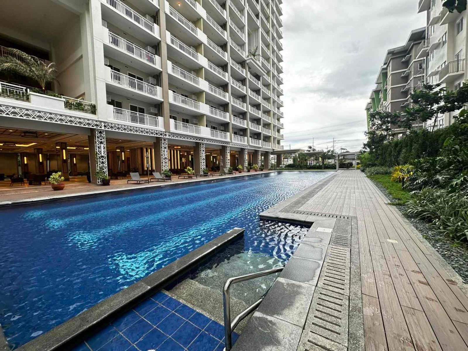 2 Bedroom Condo Unit Near Sm Bf & Naia At The Atherton By Dmci With 2 Balcony Paranaque City Kültér fotó