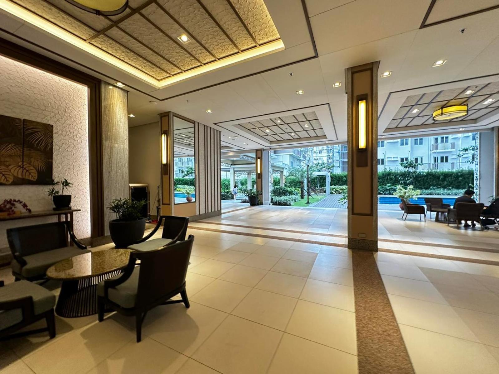 2 Bedroom Condo Unit Near Sm Bf & Naia At The Atherton By Dmci With 2 Balcony Paranaque City Kültér fotó