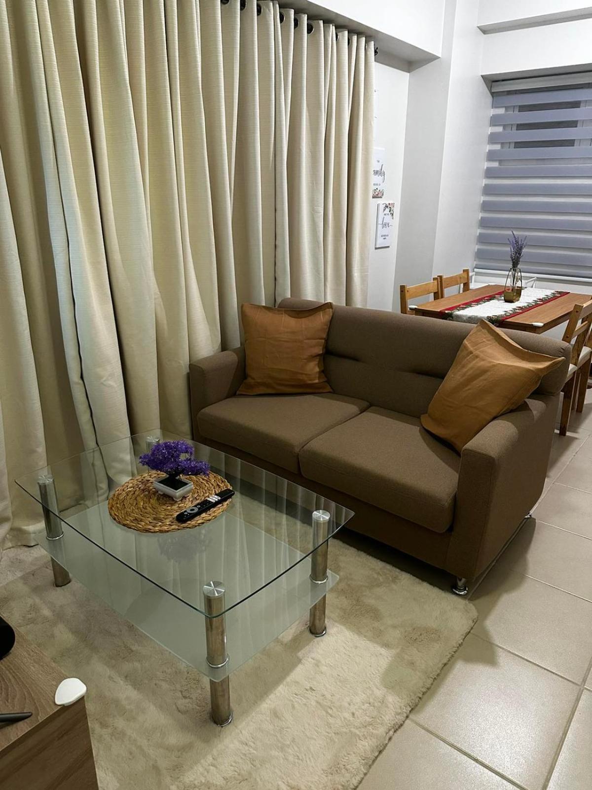 2 Bedroom Condo Unit Near Sm Bf & Naia At The Atherton By Dmci With 2 Balcony Paranaque City Kültér fotó