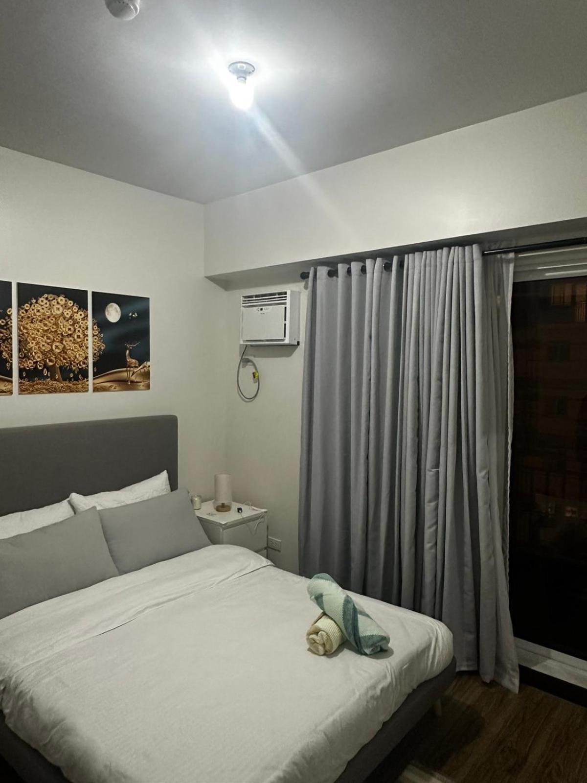 2 Bedroom Condo Unit Near Sm Bf & Naia At The Atherton By Dmci With 2 Balcony Paranaque City Kültér fotó